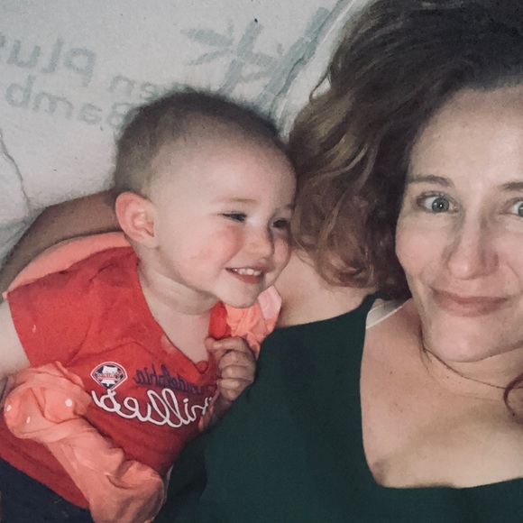 Meet your Posher, Lauren - Picture 1 of 1